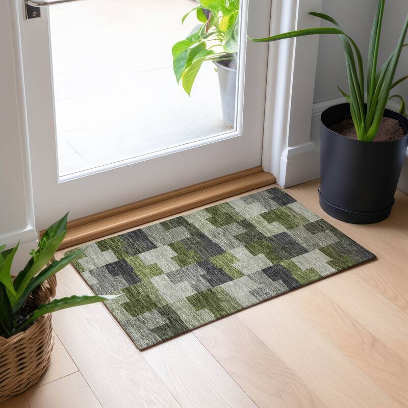 Machine Washable Indoor/ Outdoor Chantille Contemporary Blocks Rug - Olive - 1'8" x 2'6"