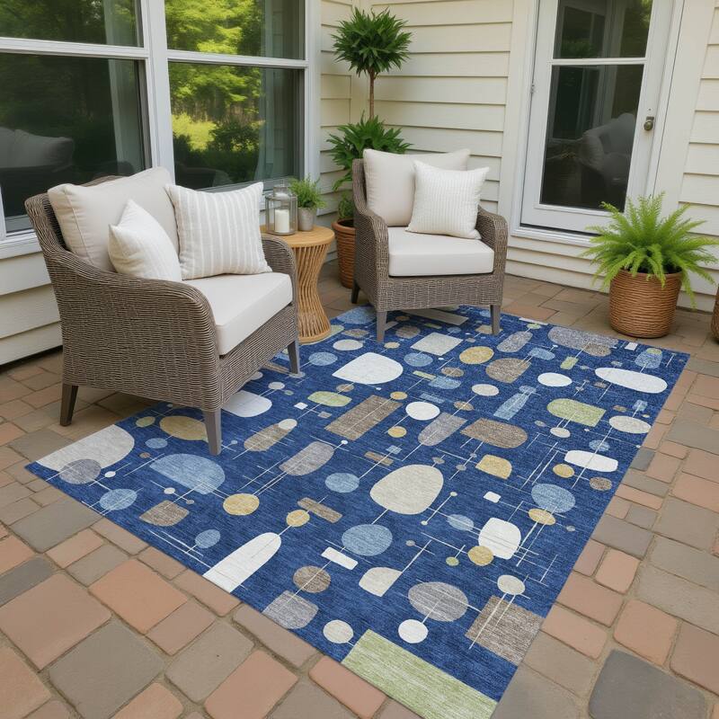 Machine Washable Indoor/ Outdoor Contemporary Fun Chantille Rug - Navy - 8' x 10'
