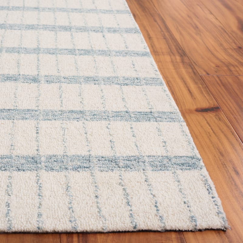 SAFAVIEH Handmade Genre Poliana Wool Rug