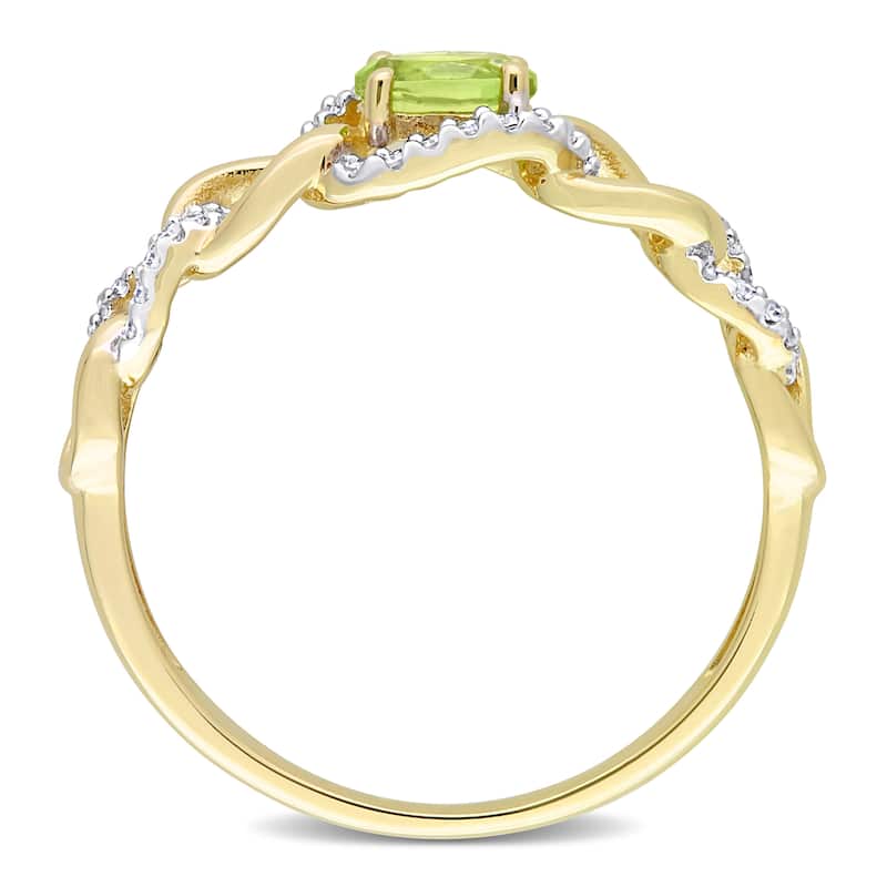Miadora 10k Yellow Gold Peridot and 1/8ct TDW Diamond Stackable Link Ring