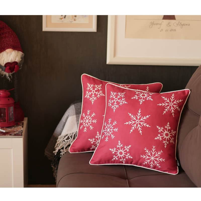 Christmas Snowflakes Throw Pillow Covers & Insert (Set of 2)