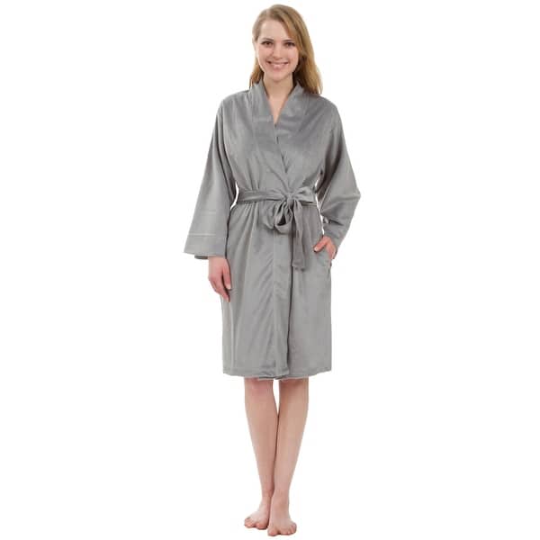 Leisureland Women's Ultra Soft Velvet Fleece Robe with Inseam Pockets - Bed  Bath & Beyond - 34555585