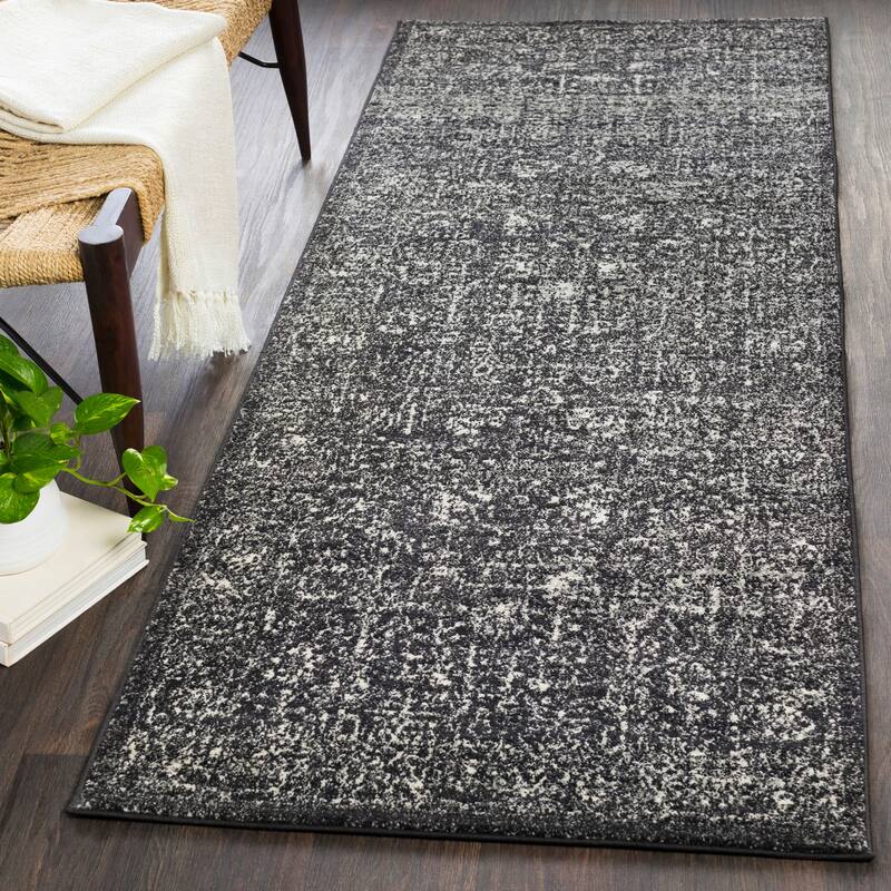 Livabliss Vintage Harput Oriental Area Rug - 2'7" x 7'3" - Black