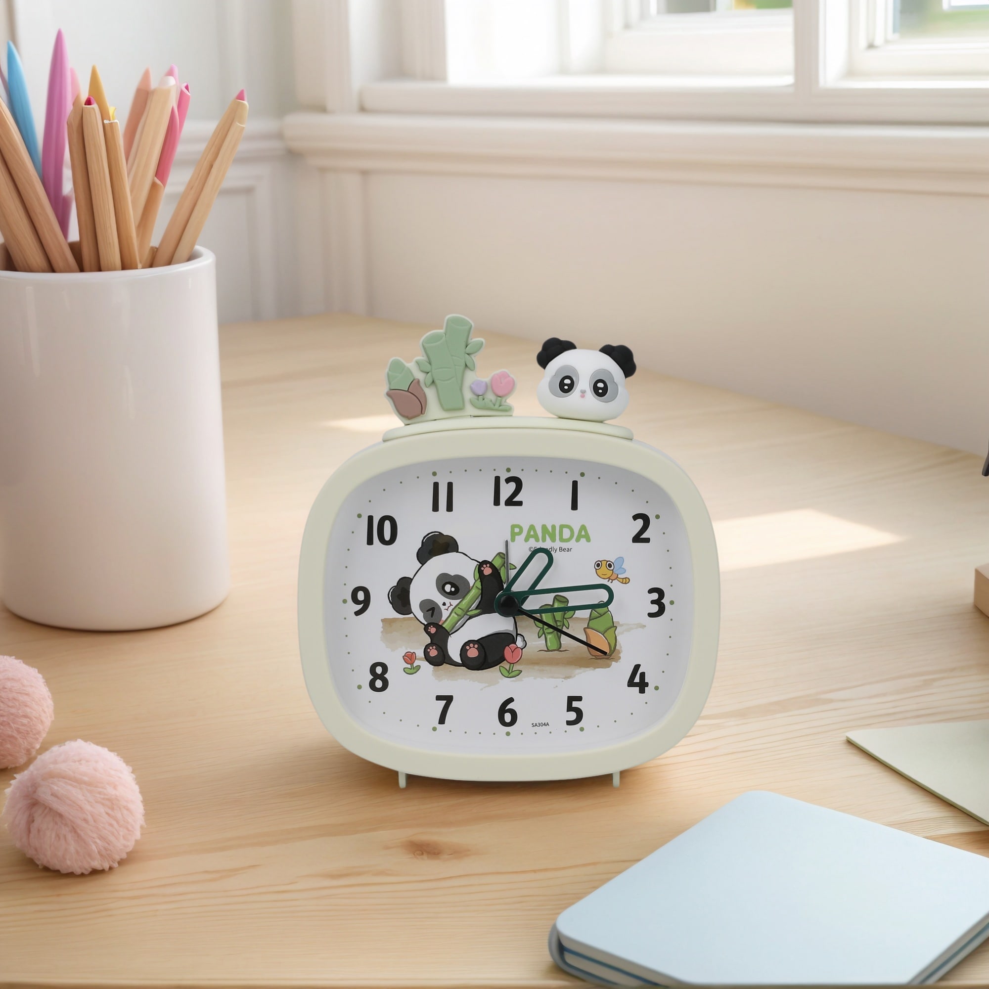 Cute Alarm Clock, Decorative 3D Animal Figurines, Cartoon Patterns, Silent Non-Tick for Teens 5.5"Lx1.7"Wx4.7"H