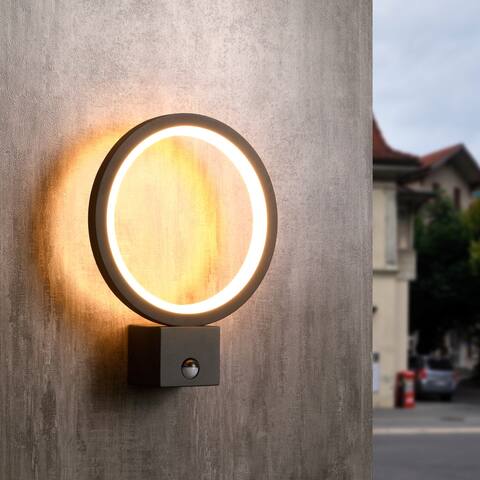 Grey Ring-Design Wall Outdoor LED Lantern - N/A