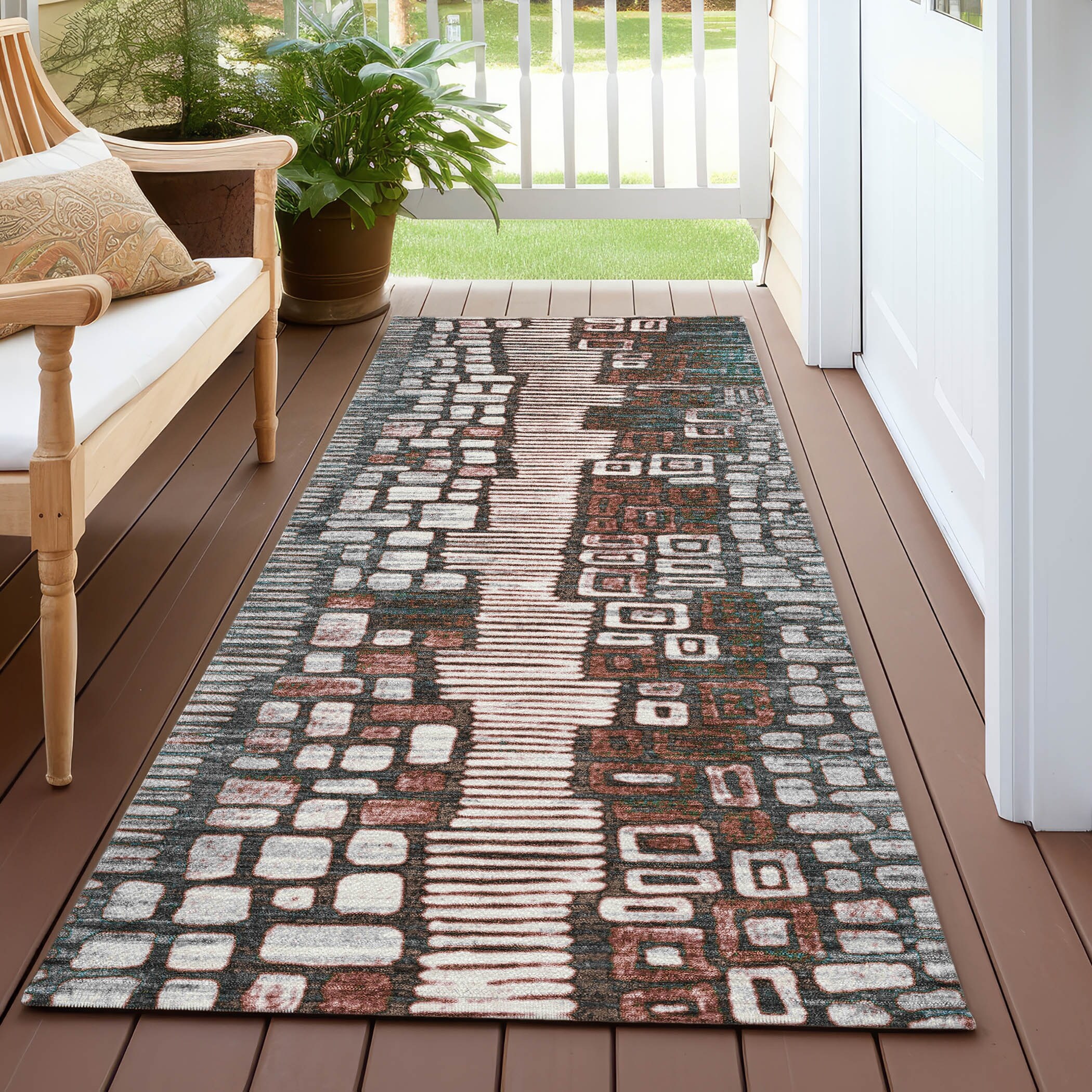 Machine Washable Indoor/ Outdoor Geo Mosaic Chantille Rug