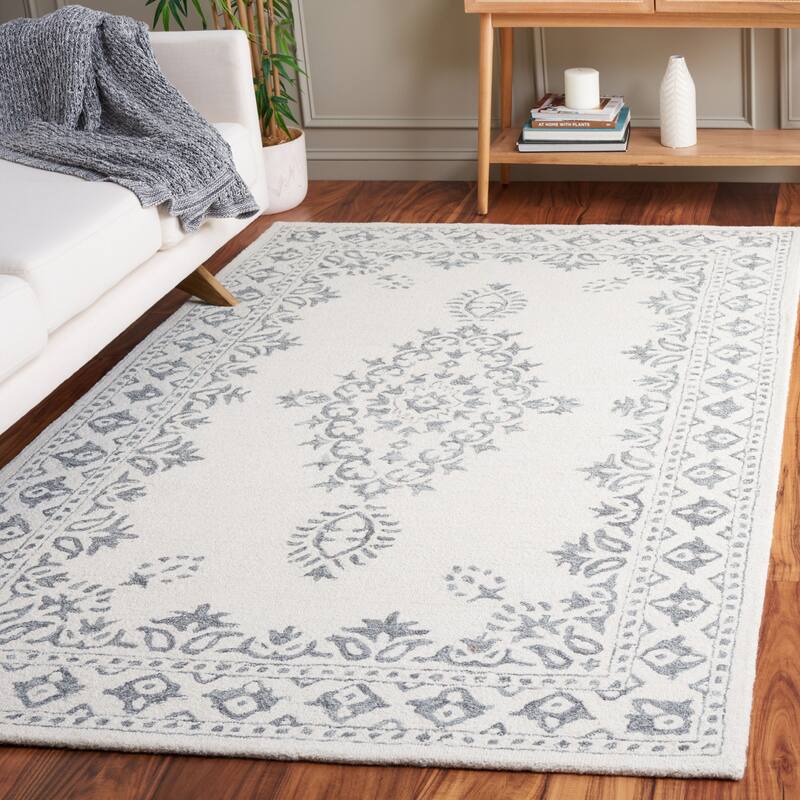 SAFAVIEH Handmade Ebony Bengta Modern Wool Rug - 3' x 5' - Ivory/Grey