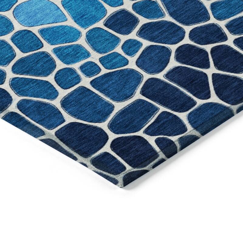 Machine Washable Indoor/Outdoor Contemporary Ombre Chantille Rug