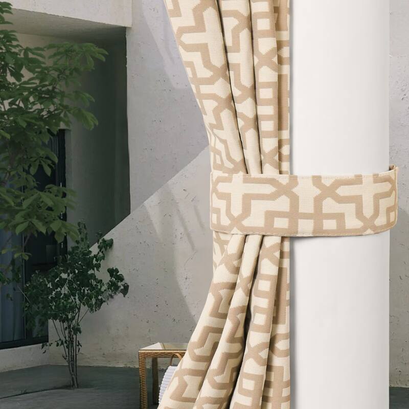 Outdoor Cabana Trellis Grommet Panel