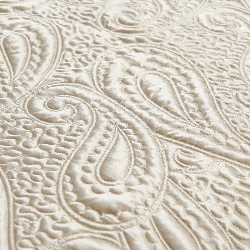 Serenta Quilted Satin 4-piece Bedspread Set