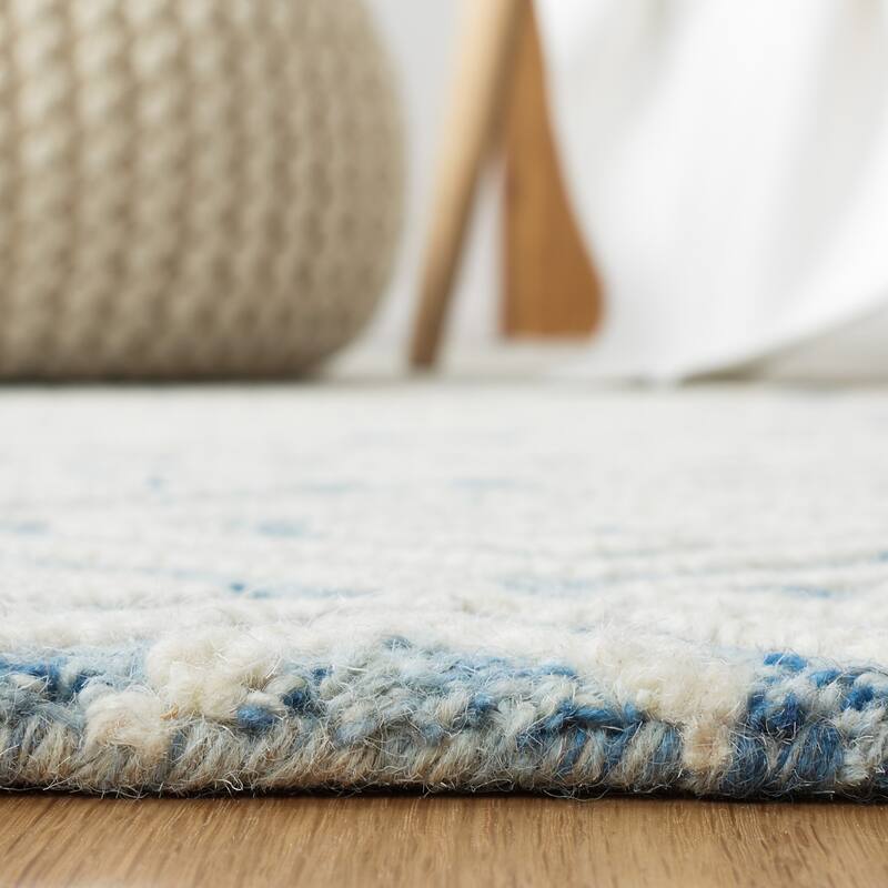 SAFAVIEH Handmade Metro Wencke Geometric Wool Rug