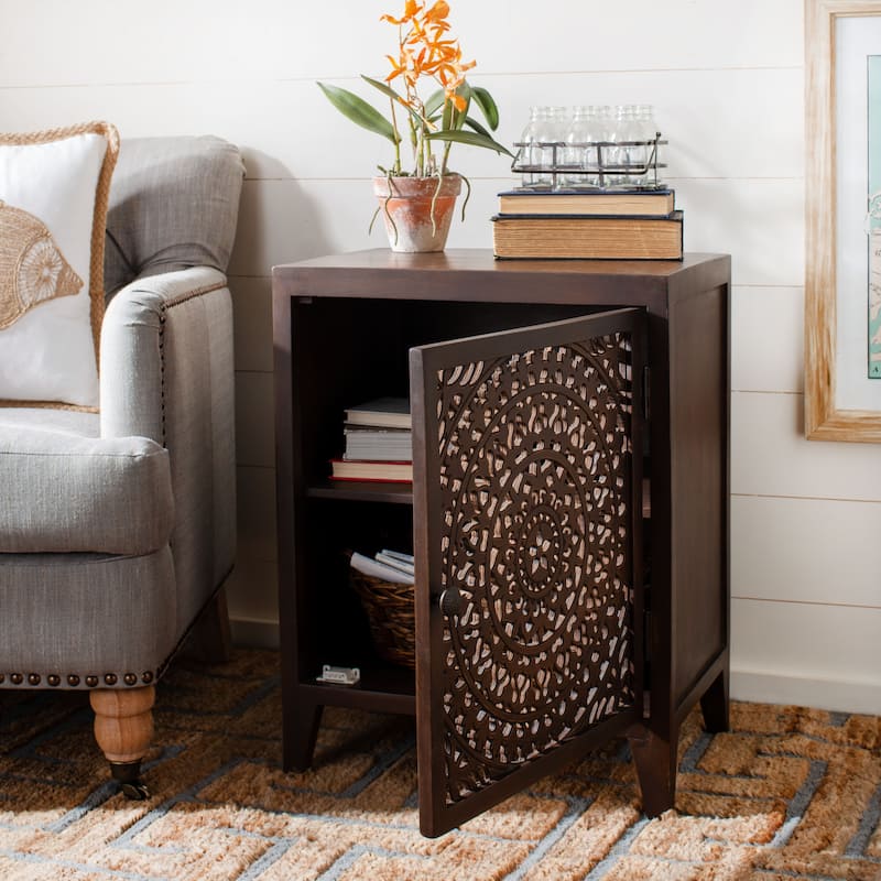 SAFAVIEH Shyann Single-Door Carved Nightstand