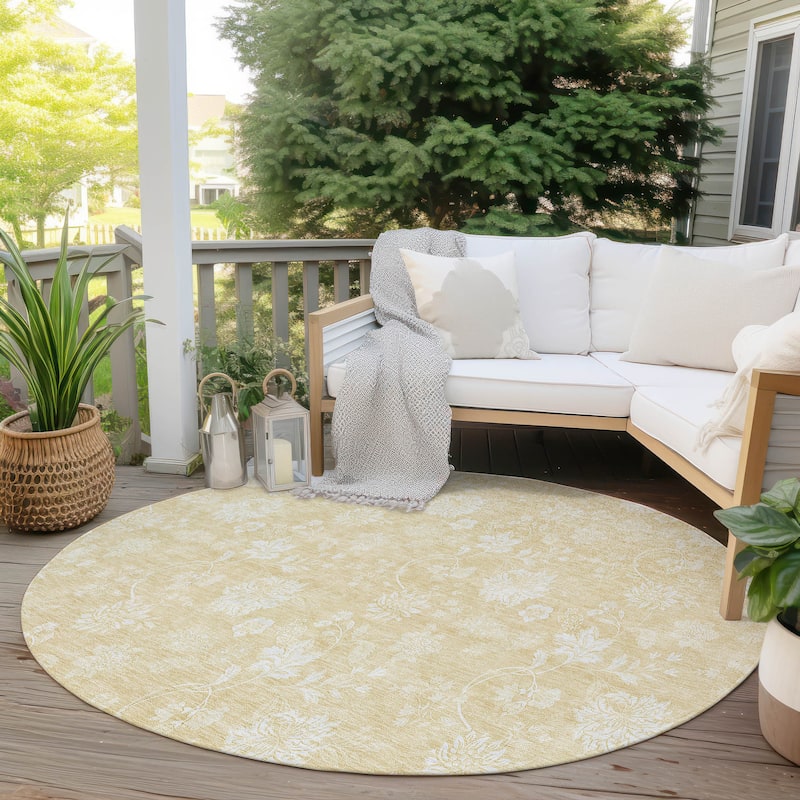 Machine Washable Indoor/ Outdoor Chantille Casual Floral Farmhouse Rug