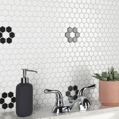 Merola Tile Metro 1" Hex Matte Wht Single Flower 11-7/8"x10-1/4" Porcelain Mosaic Tile