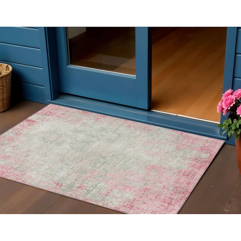 HomeRoots Abstract Transitional Rectangle Outdoor Rug - 3' x 5'