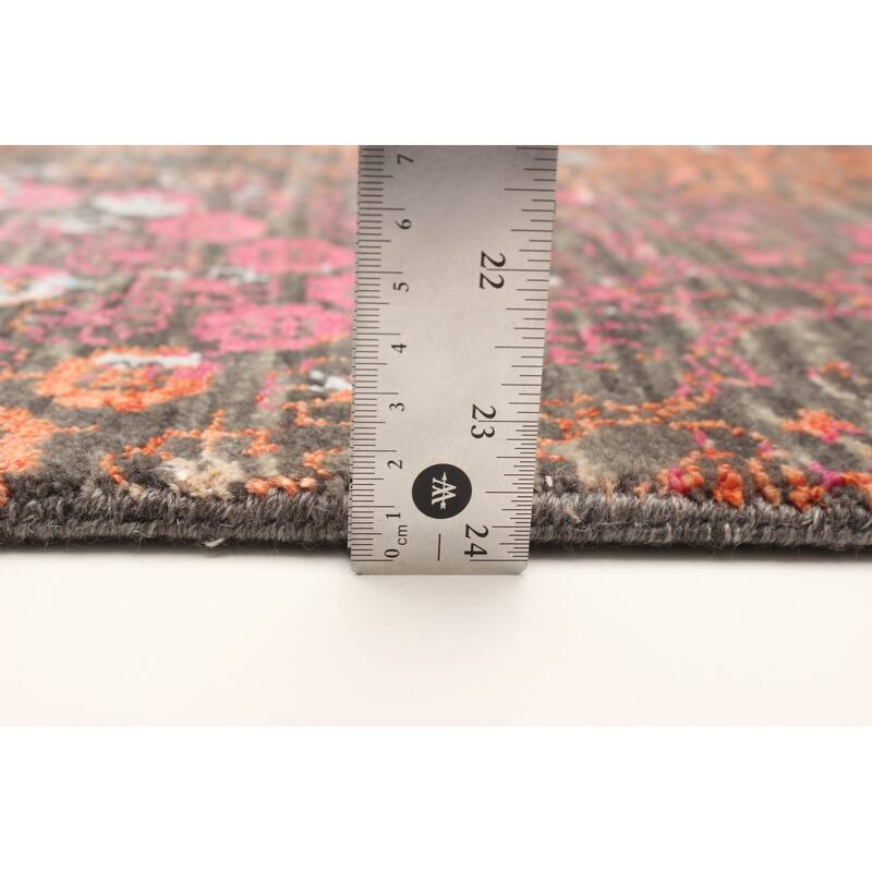 ECARPETGALLERY Hand-knotted Heritage Grey Silk, Wool Rug - 2' 7" x 8' 1"