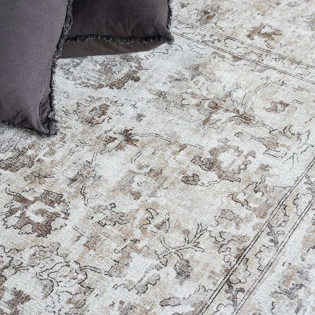 EXQUISITE RUGS Dorchester Hand-loomed Wool/Bamboo Silk Beige/Brown Area Rug.