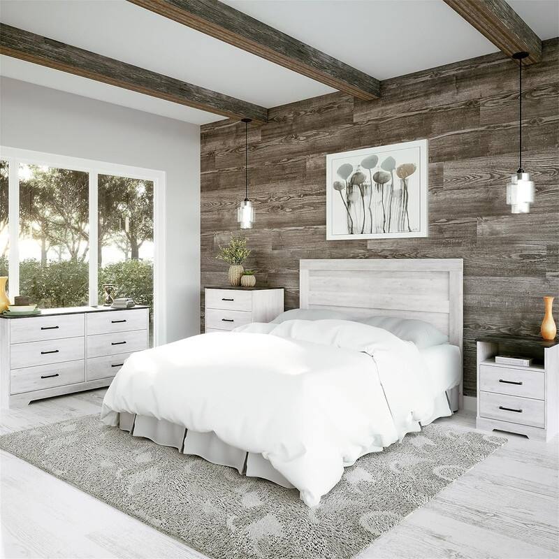 Nightstand with 2 Drawers
