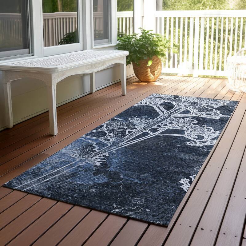 Machine Washable Indoor/ Outdoor Modern Floral Chantille Rug - Navy - 2'3" x 7'6"