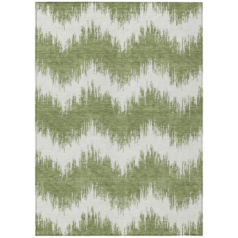 Machine Washable Indoor/ Outdoor Chantille Modern Chevron Rug