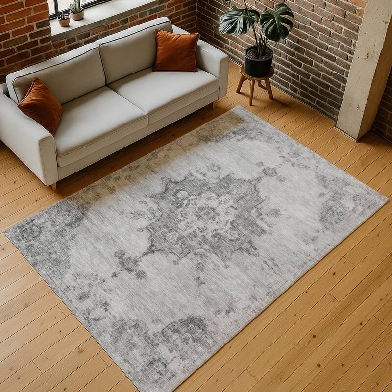 Machine Washable Indoor/ Outdoor Traditional Tabriz Chantille Rug
