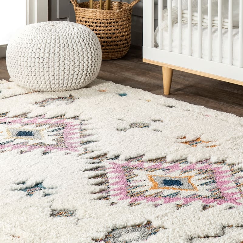 Nuloom Natalia Southwestern Shag Tassel Area Rug