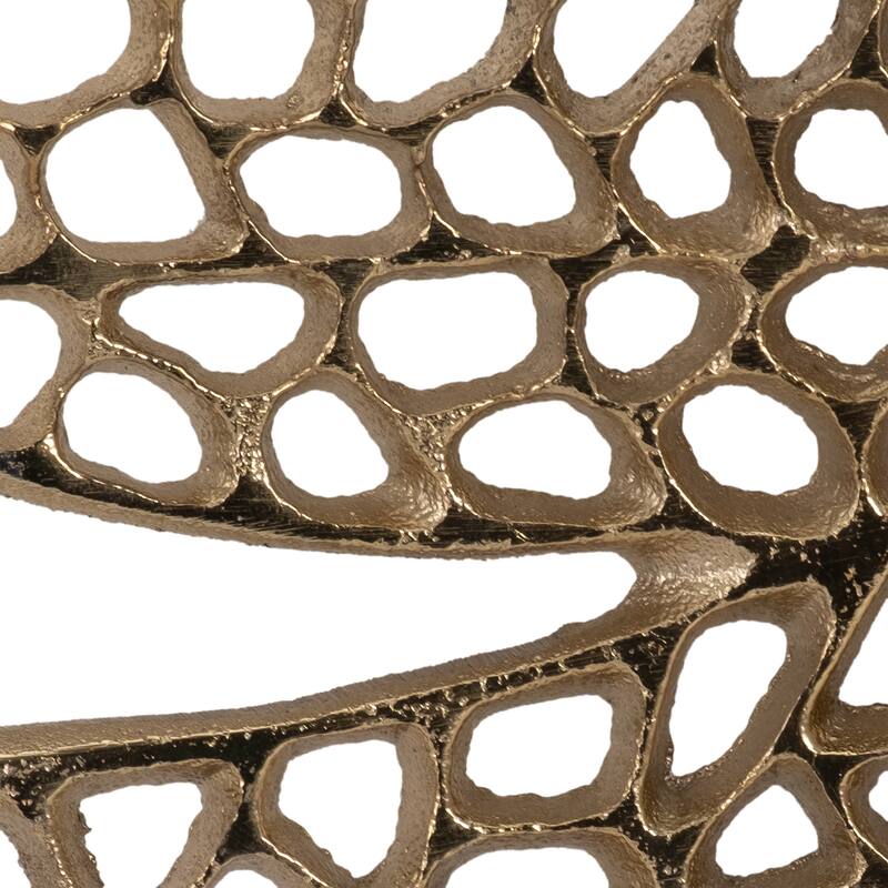 Sagebrook Home Whimsically Crafted Dragonfly Figurine, Elegant Home Decor Accent, Intricate Detail