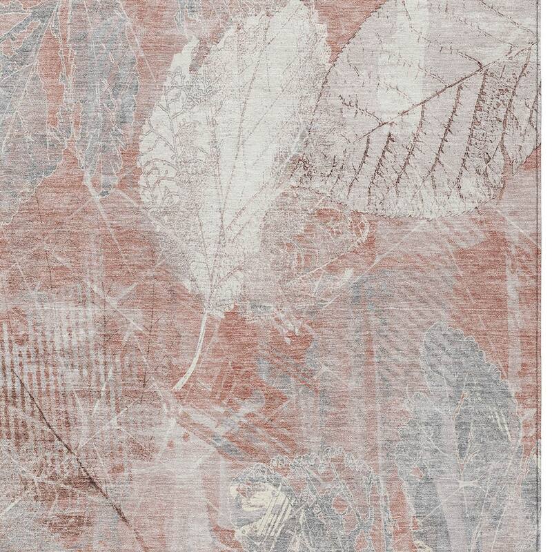 HomeRoots Floral Transitional Rectangle Outdoor Rug