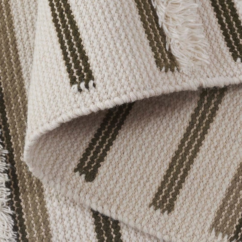 SAFAVIEH Handmade Kenya Herta Striped Wool Rug