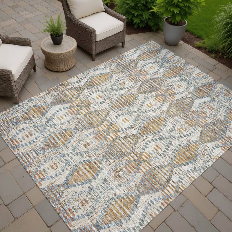 Machine Washable Indoor/ Outdoor Modern Ignacio Chantille Rug