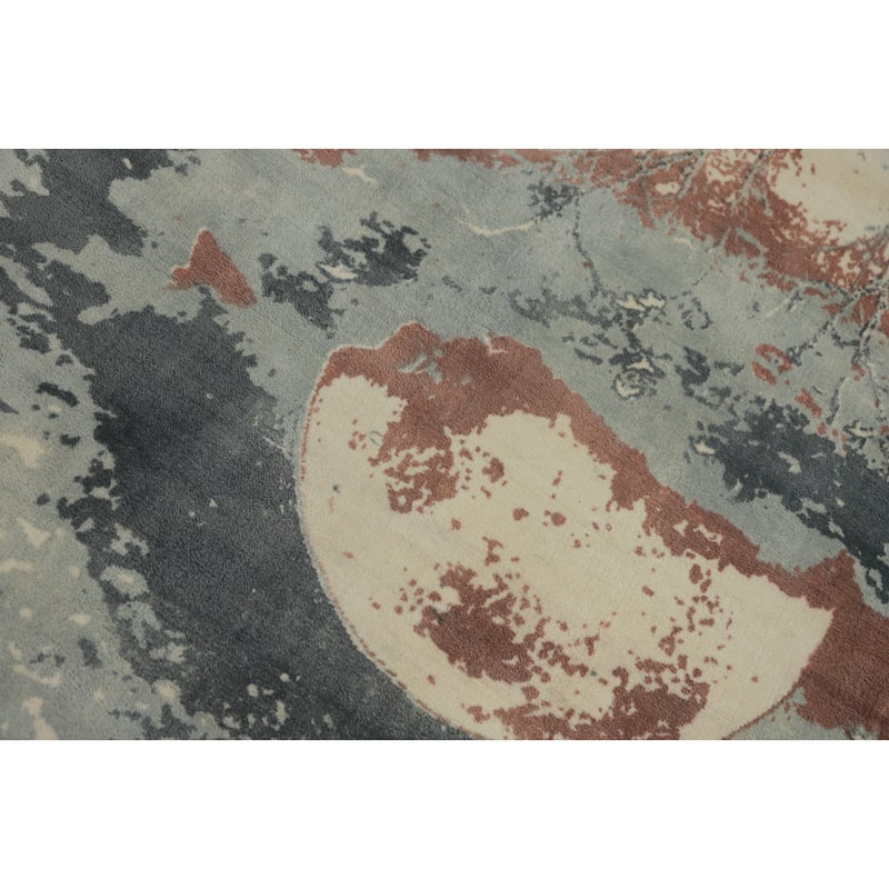 Hand-knotted Modern Silk Beige Abstract Oriental Area Rug - 7' 3'' X 5' 5''