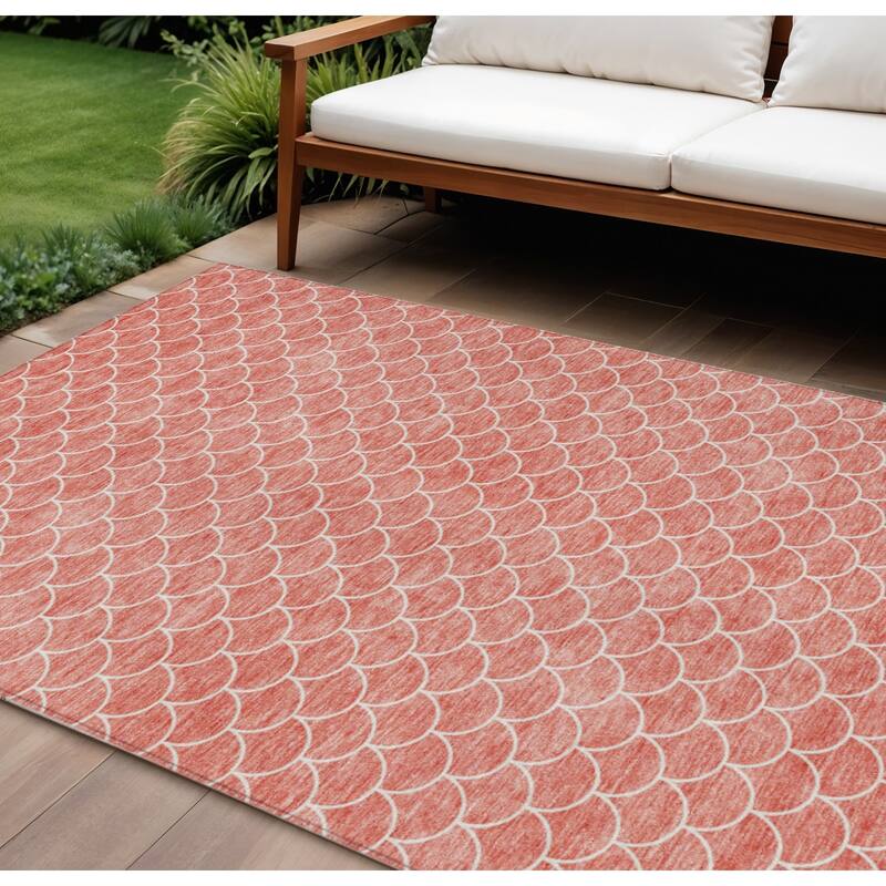 HomeRoots Geometric Transitional Rectangle Outdoor Rug - 8' X 10'
