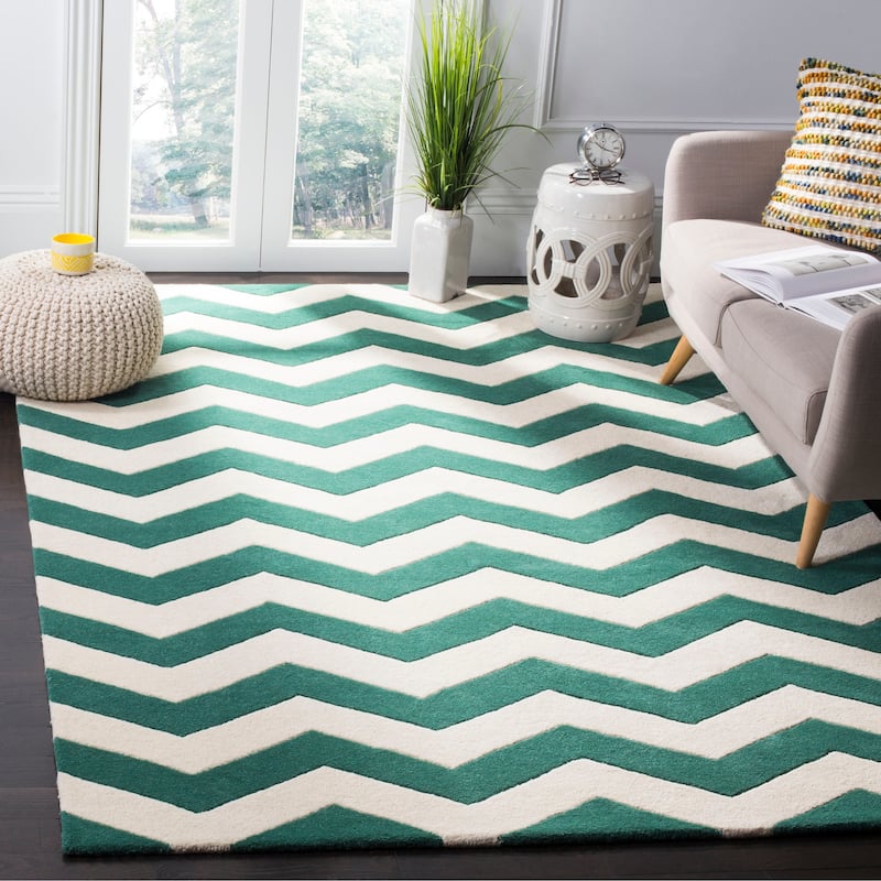 SAFAVIEH Handmade Chatham Traudel Modern Moroccan Wool Rug - 5' x 8' - Teal/Ivory