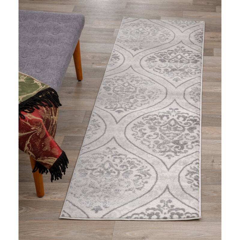 Porch & Den Pascuzzi Distressed Floral Damask Area Rug