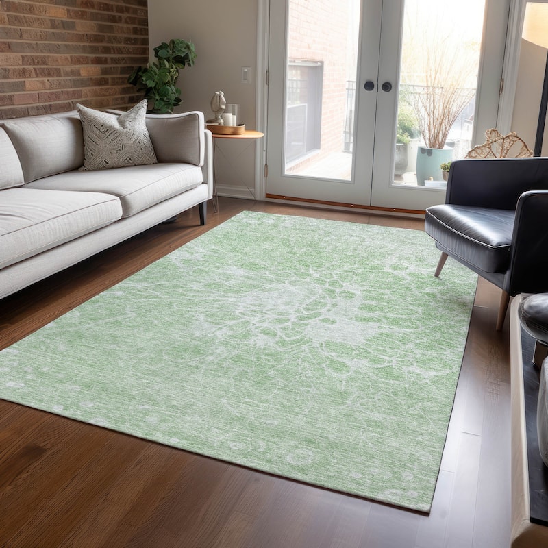Machine Washable Indoor/ Outdoor Chantille Modern Vintage Floral Rug - Mint - 2'6" x 3'10"