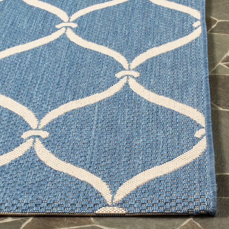 SAFAVIEH Courtyard Liya Indoor/ Outdoor Waterproof Patio Backyard Rug