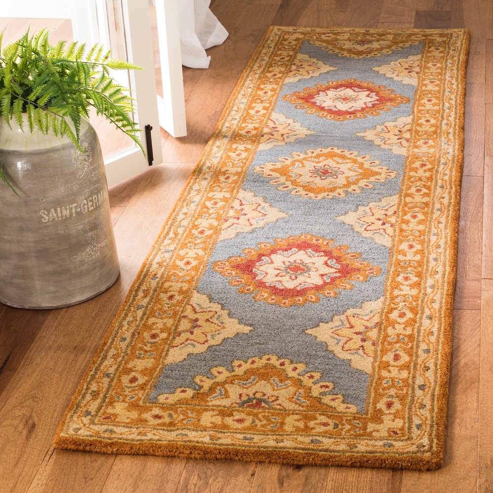 SAFAVIEH Handmade Heritage Surf Traditional Oriental Wool Rug