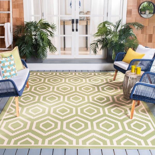Shop Black Friday Deals On Safavieh Courtyard Carolee Indoor Outdoor Rug On Sale Overstock 8274906