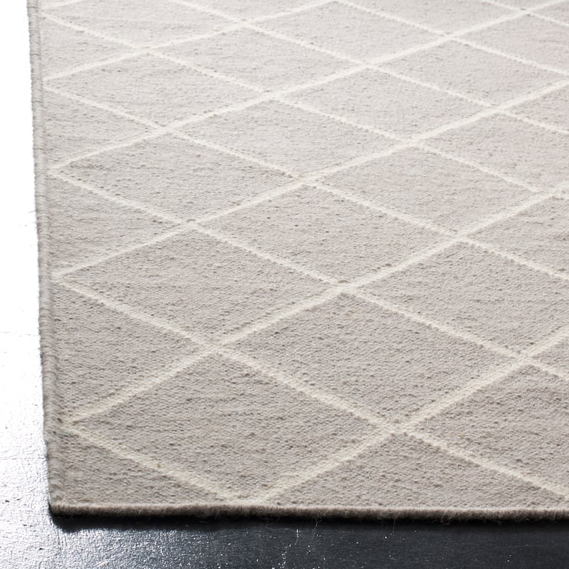 SAFAVIEH Handmade Flatweave Dhurries Valdi Modern Moroccan Wool Rug