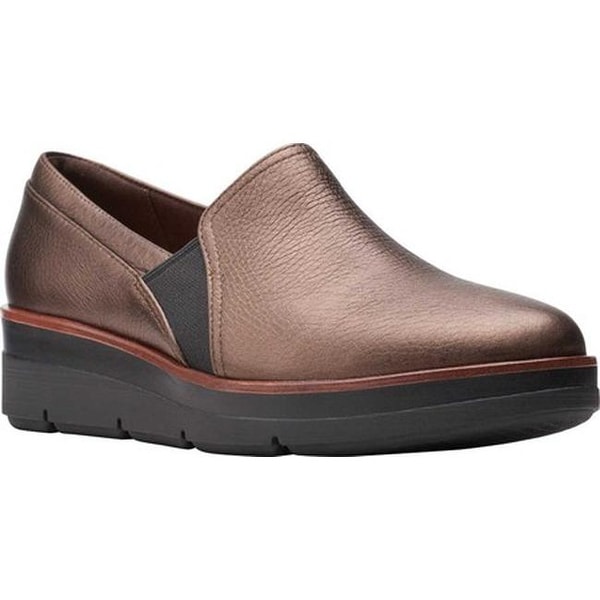 clarks metallic