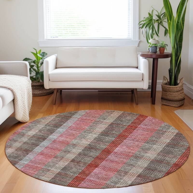 Machine Washable Indoor/ Outdoor Modern Plaid Chantille Rug