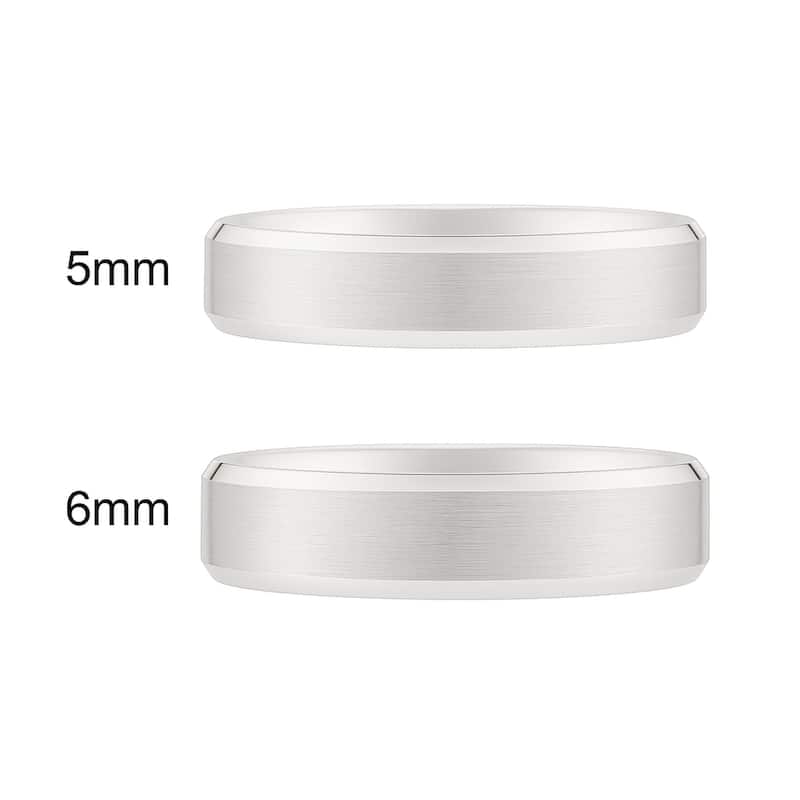 Clover White Gold Beveled Edge Wedding Band