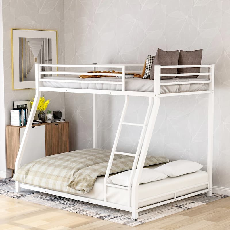 Metal Floor Bunk Bed, Twin over Full,