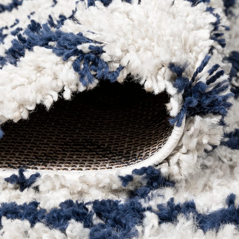 JONATHAN Y Tela Moroccan Diamond Shag Area Rug