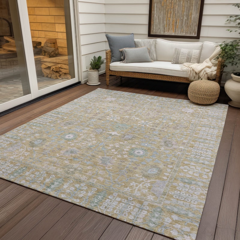 Machine Washable Indoor/ Outdoor Traditional Classic Chantille Rug