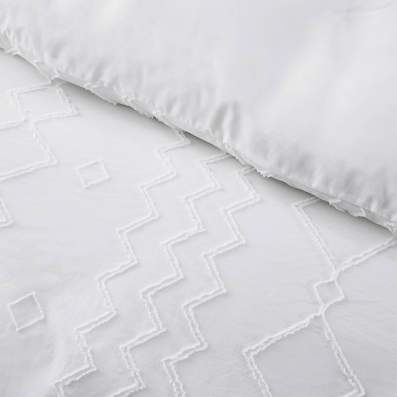 Tufted Clipped Jacquard Geometric Oversized Duvet Cover & Pillowcase Set