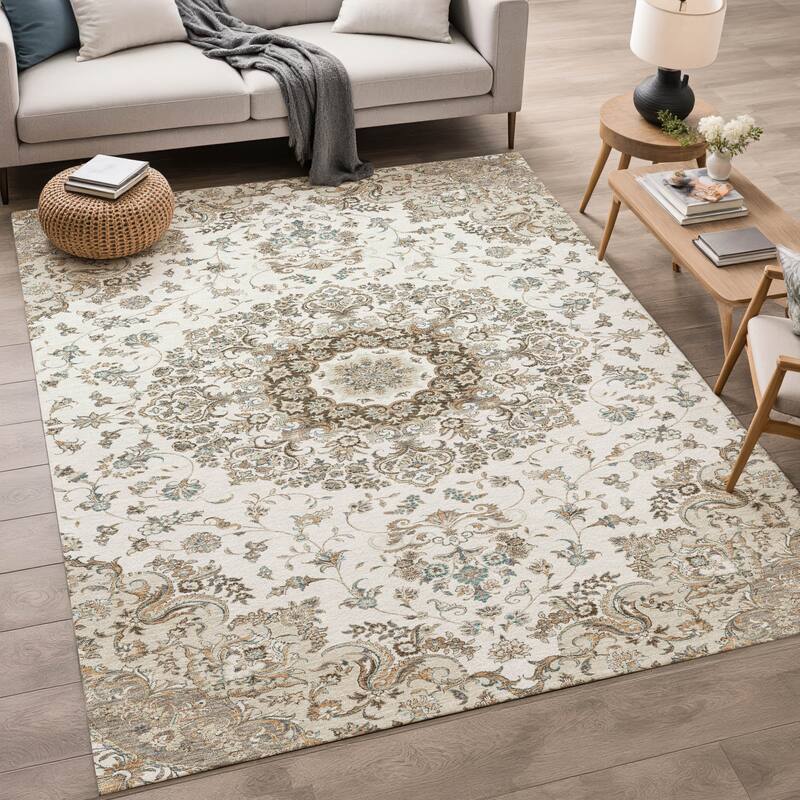 Machine Washable Indoor/ Outdoor Traditional Niko Chantille Rug