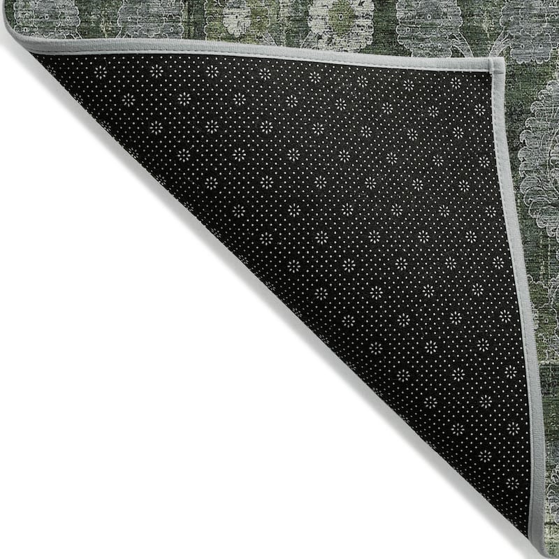 Machine Washable Indoor/ Outdoor Chantille Casual Floral Rug