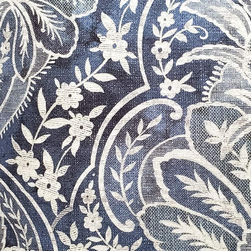 Leone Damask Cotton 21x21 Throw Pillow