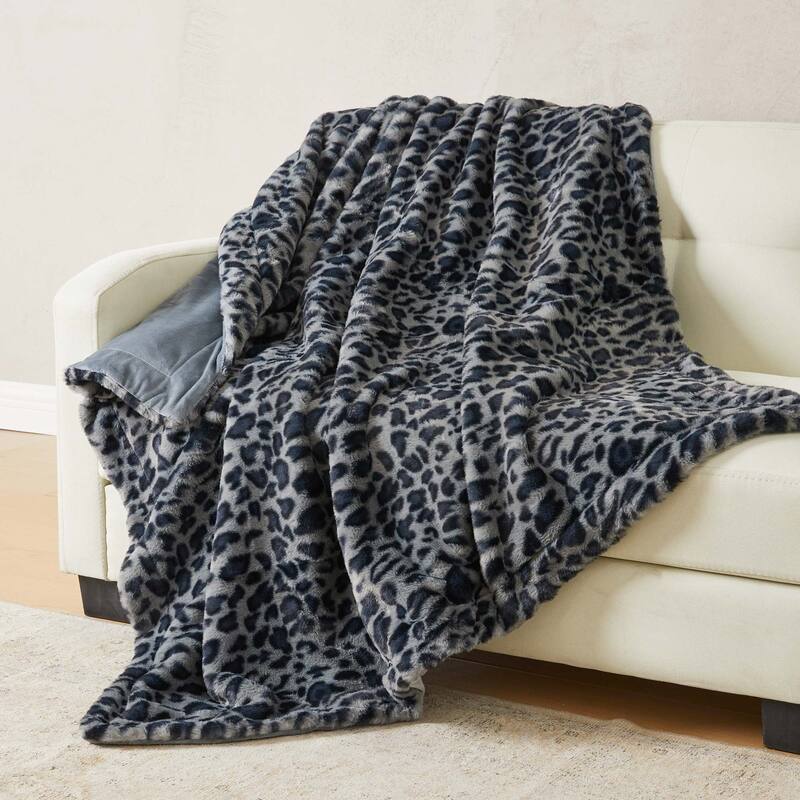 Luxurious Ruched Faux Fur Reversible Microfiber Throw